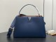 LV CAPUCINES SOUPLE M24607
