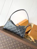 LV Monogram Empreinte M12174