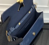 LV Pochette Louise M23756