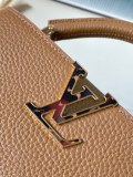 LV Capucines M14381