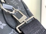 LV Monogram Eclipse M11512