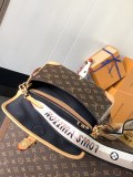 LV Strap drop M45985