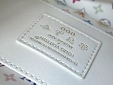 LV Capucines M13253