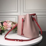 LV LOCKME BUCKET M54366