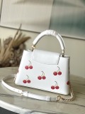 LV Capucines M13251