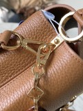 LV Capucines M14381