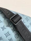 LV Monogram Shadow M14782