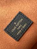 LV Low Key Hobo M25352