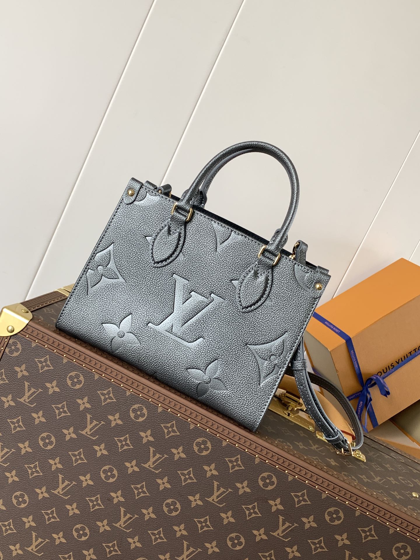 LV Monogram Empreinte M12886