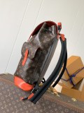 LV CHRISTOPHER M46814