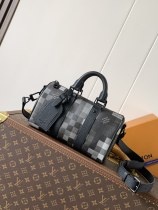 LV Pharrell Williams M14919