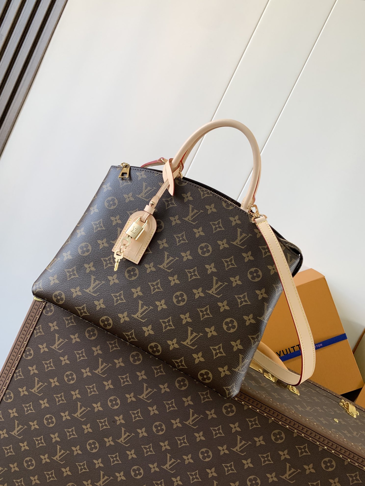 LV GRAND PALAIS M45900