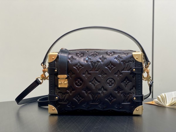 LV Freja Beha Erichsen M26304