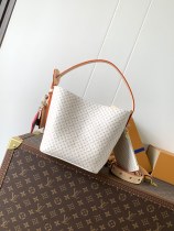 LV LV Romance M15130