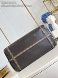 LV Monogram M26358