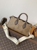 LV Monogram Reverse M46653