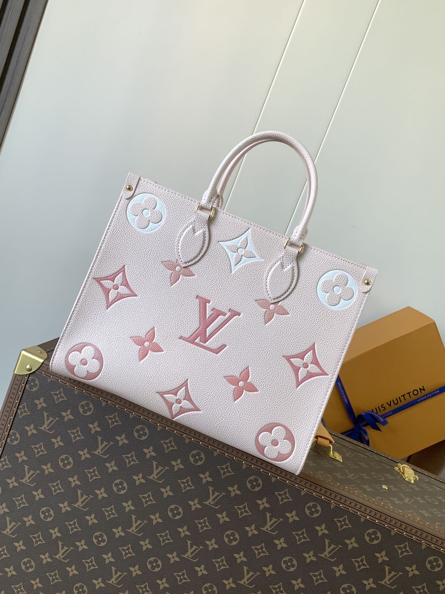 LV Monogram M45717