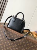 LV Nano Alma M81945