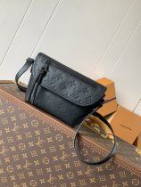 LV Monogram Shadow M12636