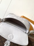 LV Monogram Empreinte M14214