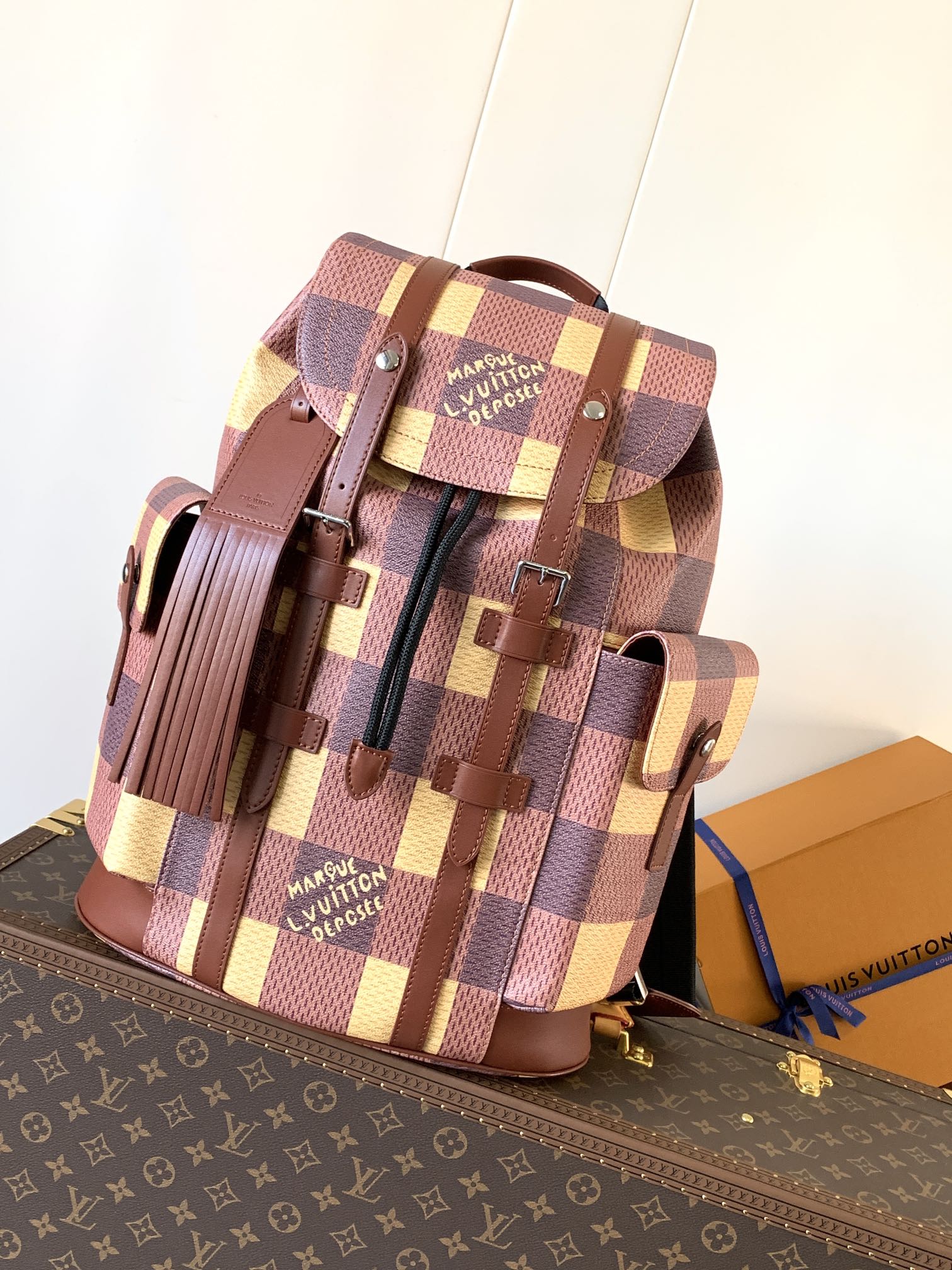 LV CHRISTOPHER M40654