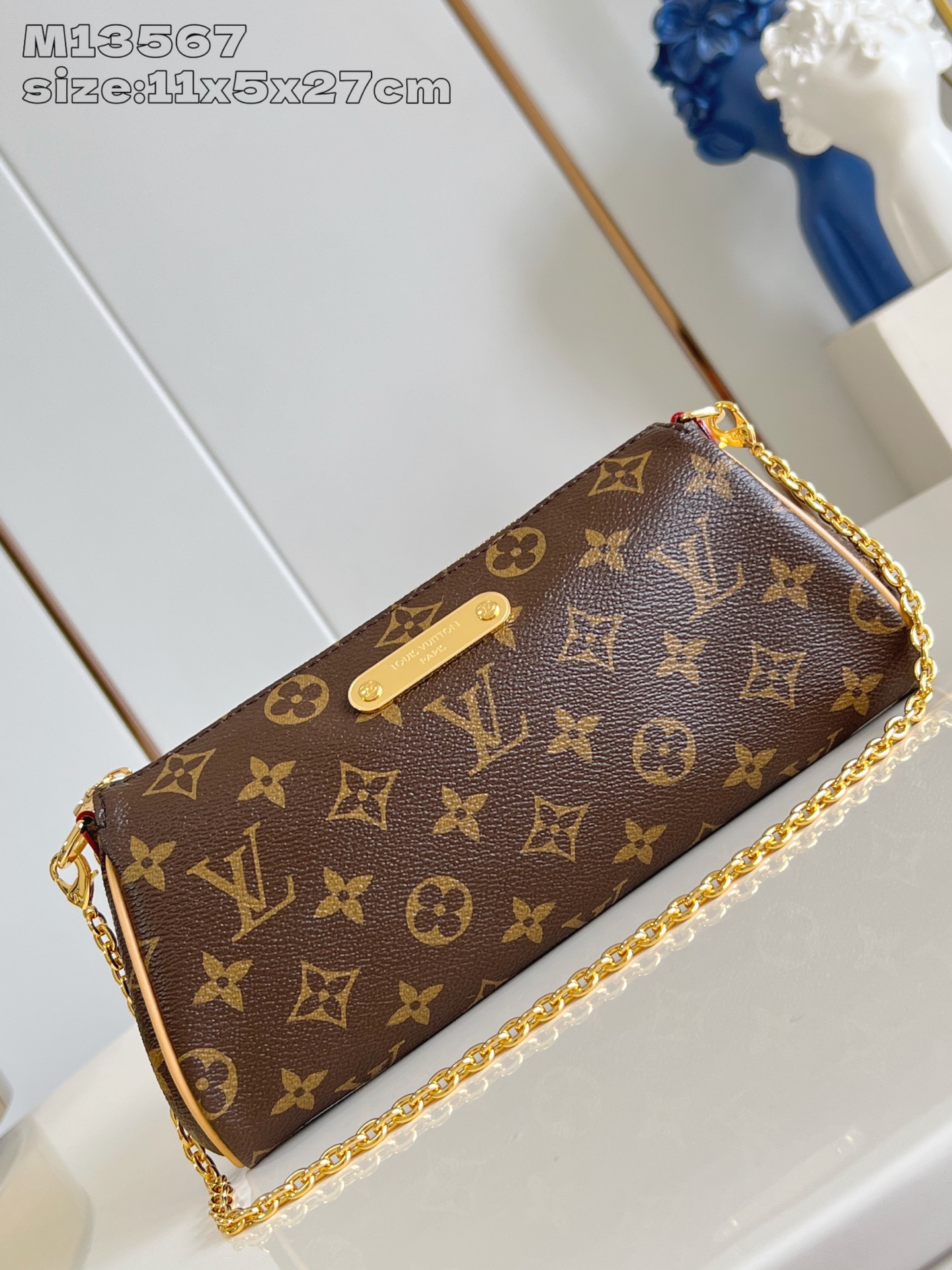 LV Pochette Eva M13567