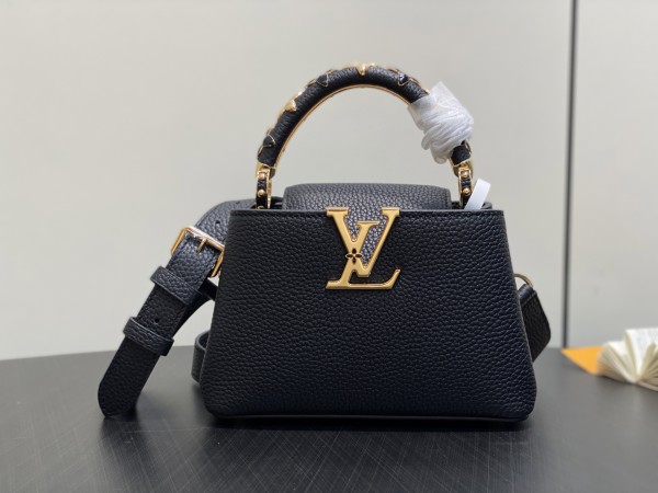 LV Capucines M14976