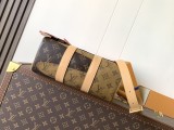 LV Monogram Landscape M15428