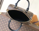 LV Monogram M26181