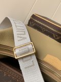 LV vintage M12697
