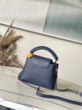 LV Capucines M12751