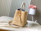 LV TM CAPUCINES M14295