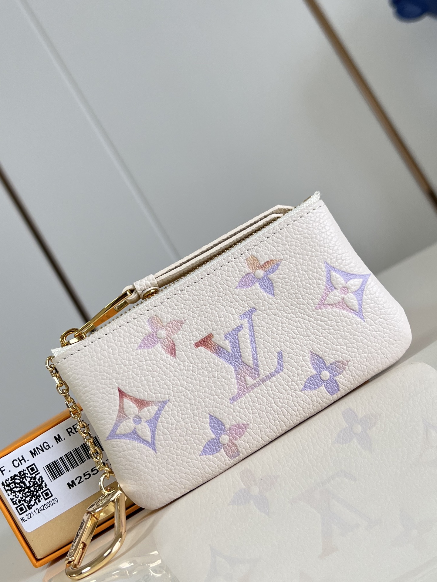LV Monogram Empreinte M25594