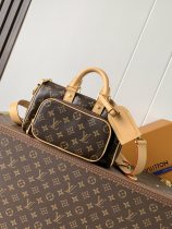 LV Monogram Archive M14981