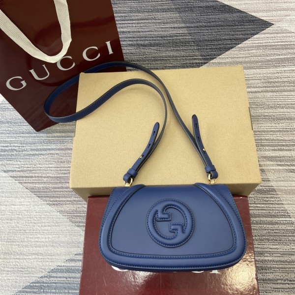GG 815700