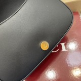 GG 815700