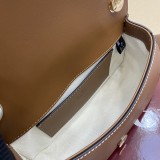 GG 815700