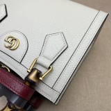 GG 702732