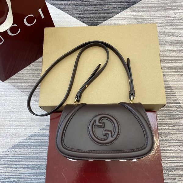 GG 815700