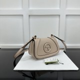 GG 815700