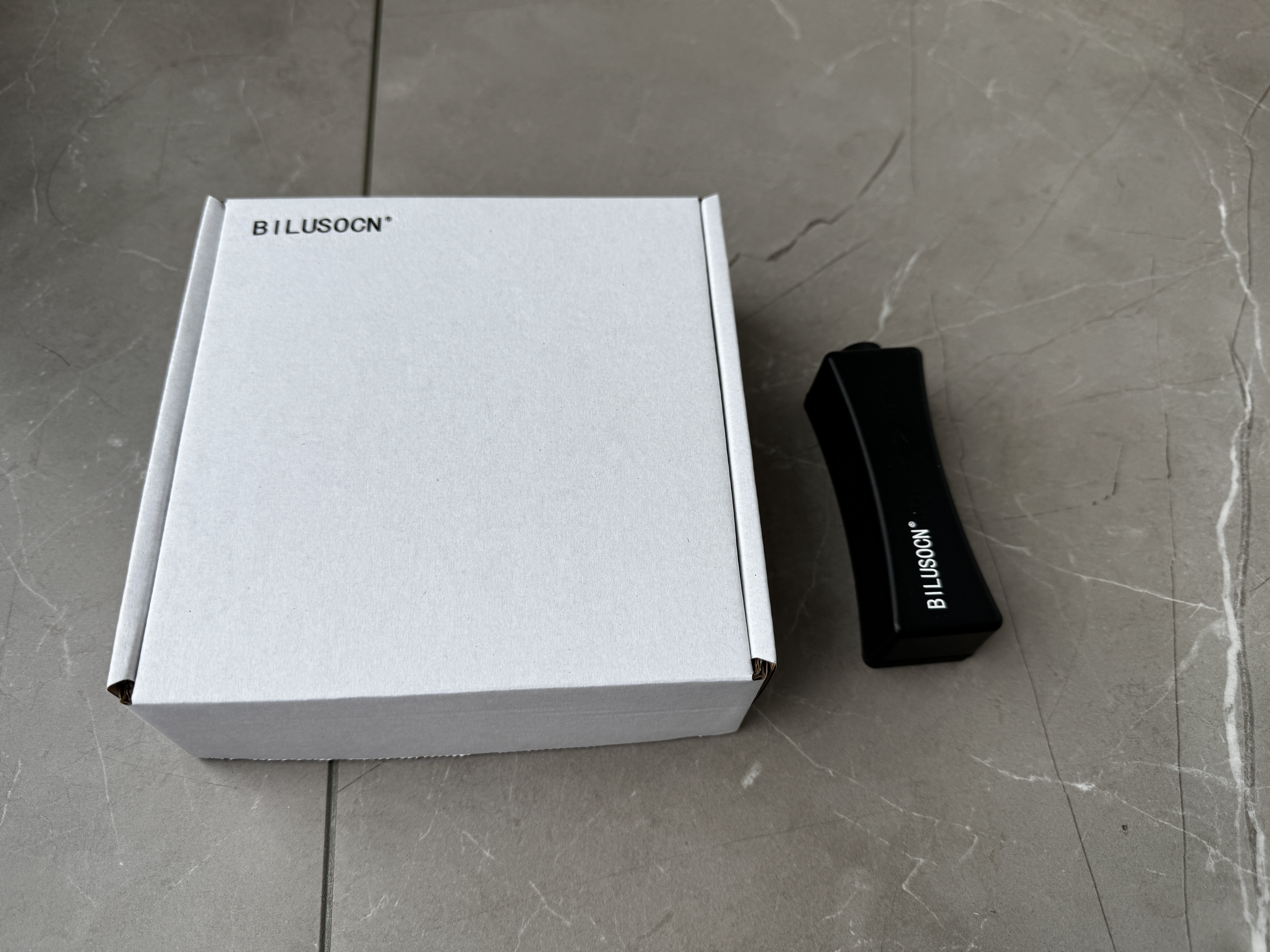 BILUSOCN® 15-button Electric apparatus for remote ignition, namely, rectifiers and electric voltage transformers for igniting fireworks at a distance