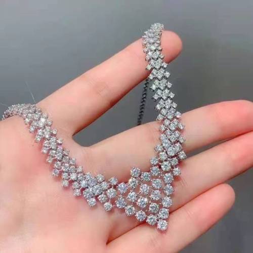 10 Carat Diamond Necklace