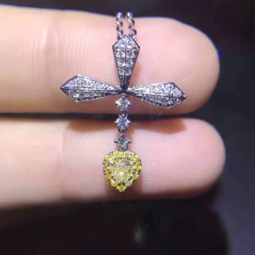 New Cross Heart-shaped Canary Necklace