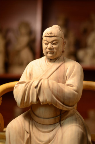 拖椅關公/關聖帝君/白身/一尺/尺三/尺六/12寸/16寸/19寸