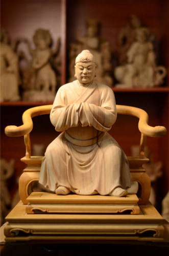拖椅關公/關聖帝君/白身/一尺/尺三/尺六/12寸/16寸/19寸