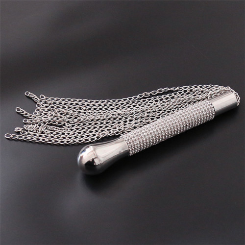 Diamond handle iron chain whisker