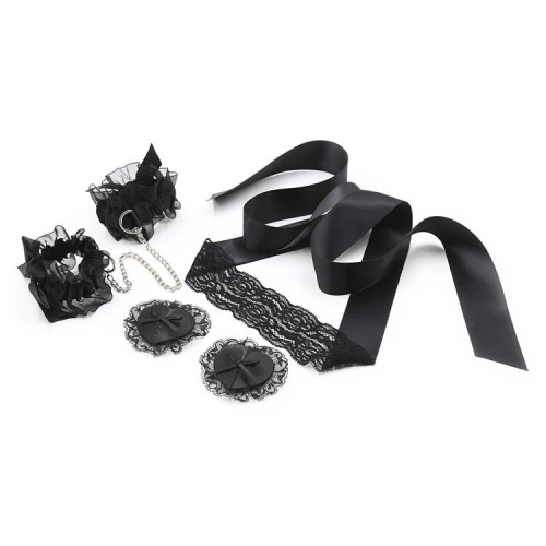 Black lace three-piece suit (eye mask, handcuffs, nipples)