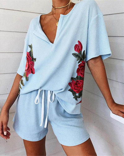 Loose casual printed home service suit