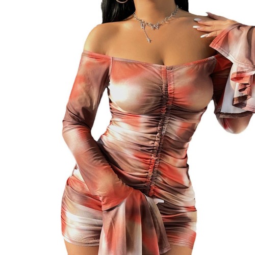 Printed one-shoulder straps, pleated dress, nightclub clothes