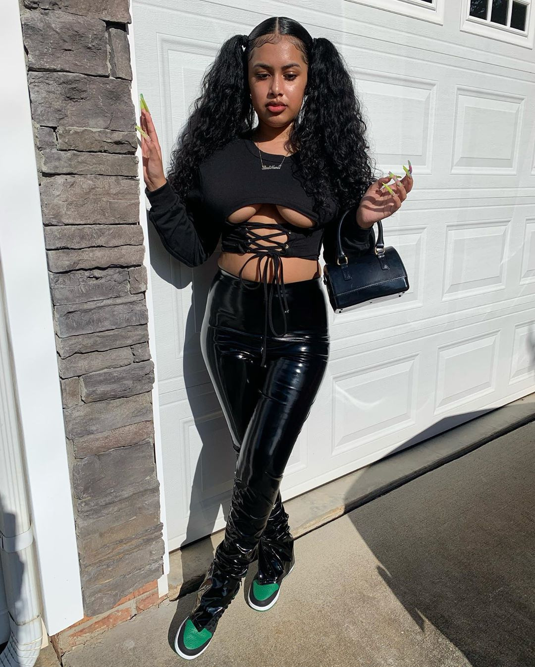 Cute outfits with leather pants top